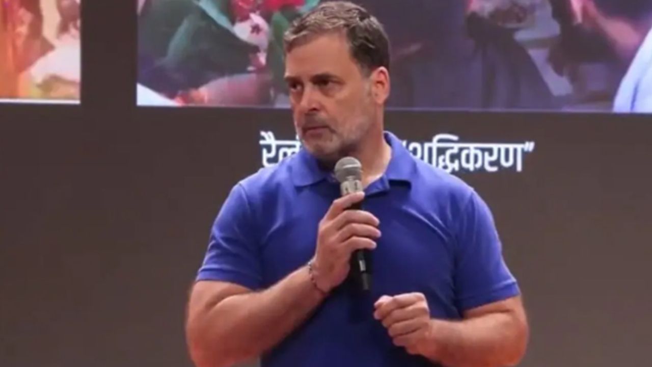 ‘ये तो छुआछूत है’, राहुल गांधी ने खरगे के लिए मांगा इंसाफ; बोले- जल्द FIR दर्ज करो