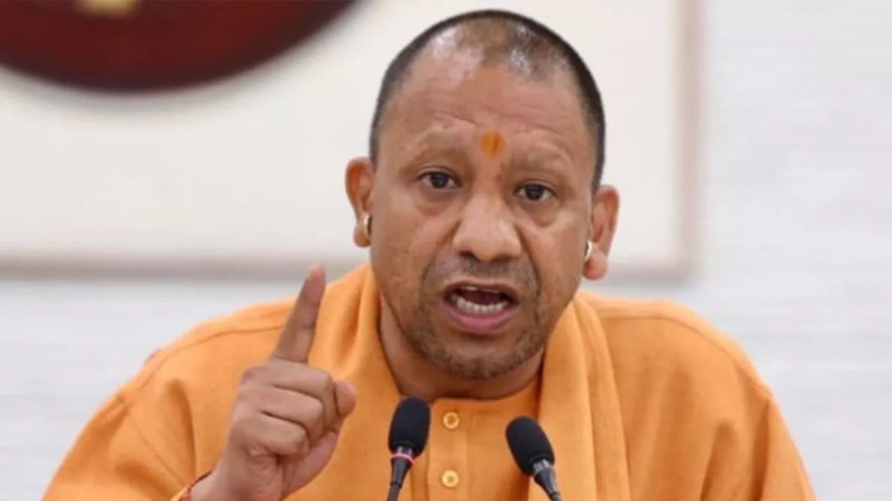 यूपी के सर्वोदय स्कूलों में एक भी शिक्षक पद खाली नहीं रहेगा, CM योगी का सख्त निर्देश