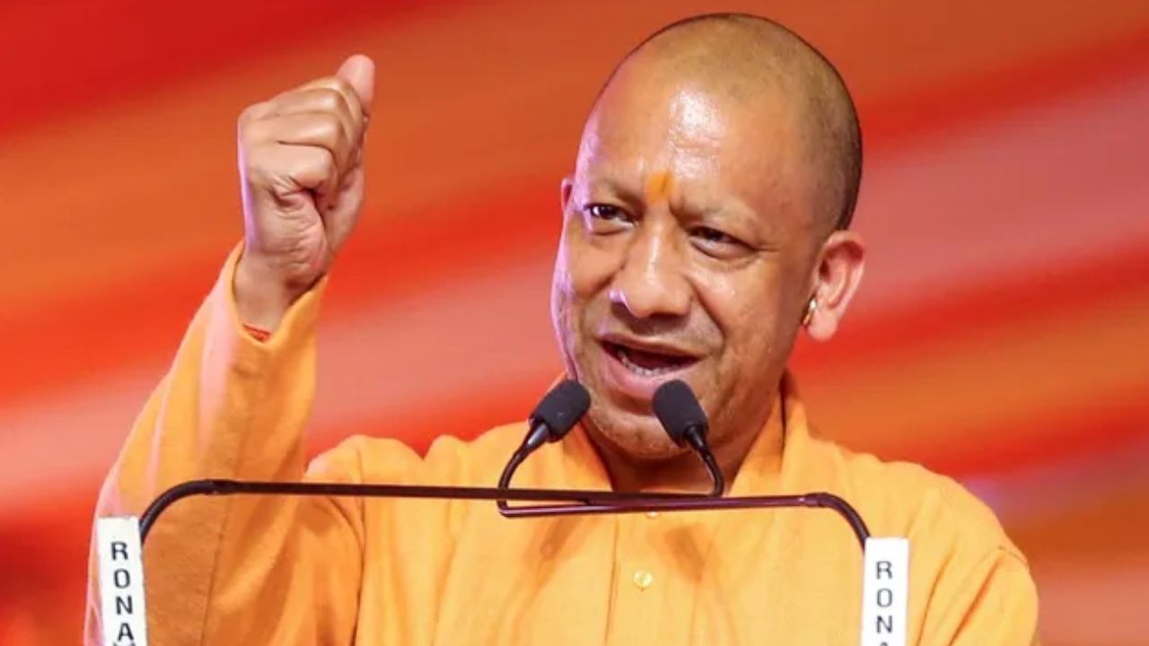 योगी बोले- चुनाव से पहले 1 लाख सरकारी नौकरी देंगे:पहले सैफई सिंडिकेट वसूली करता था, एक जिला एक माफिया थे; अब कर्फ्यू-दंगा नहीं
